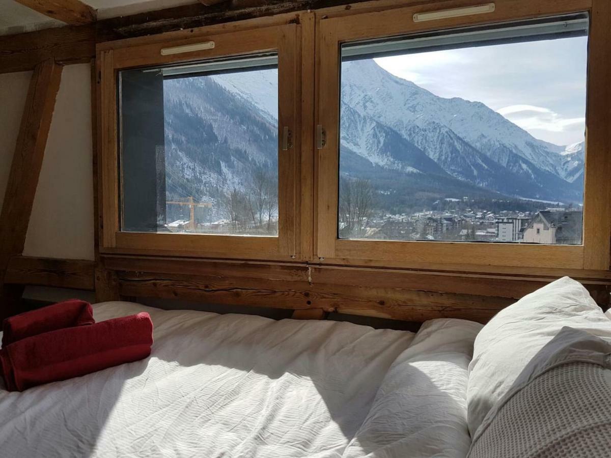 Beautiful Apartment In Chamonix Centre With Superb Mountain Views Екстериор снимка